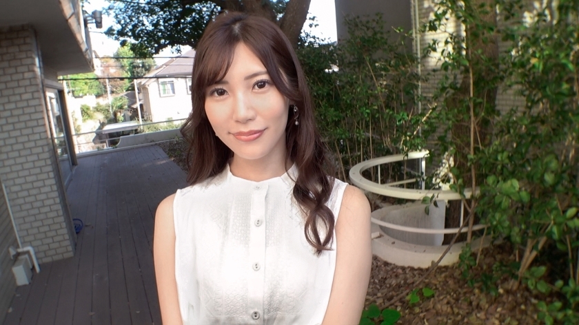 SIRO-5036 [I'm sure it's been a long time since I've been excited about Ji-Po] A 165cm tall beauty who is about to get married, shows off a dynamic grind cowgirl in front of the camera that she wouldn't show to her sexless husband…!