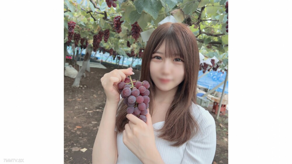 FC2-PPV-4339533 Shoujibisutatsu/Outside! Limited to 3 days! A beautiful change healer, an extremely sensitive person, multiple screams of high tide, and an unstoppable eye… A father with a moving waist and a unique change. ③