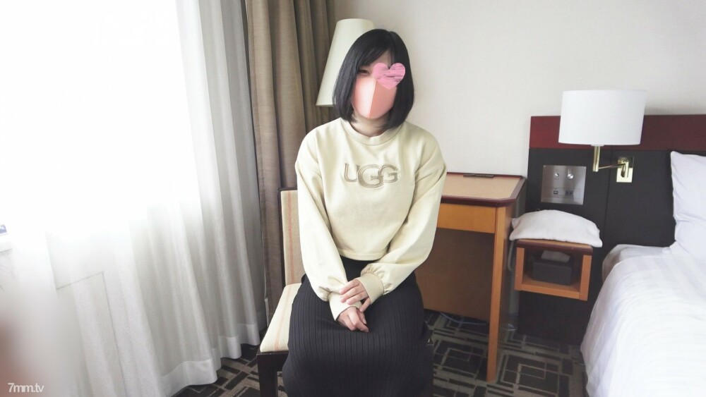 FC2-PPV-2684012 [No] Cuckold a young wife who produces breast milk at the age of 20 with high rare value. Unsatisfied with her husband's rough chin, the first Gonzo ♥ A large amount of breast milk overflowing from the plump body and huge breasts is t